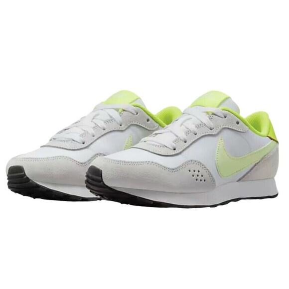 Nike MD Valiant GS Summit White/ Volt Size Kids 6Y Women 7.5 Casual CN8558-109 - Picture 1 of 15